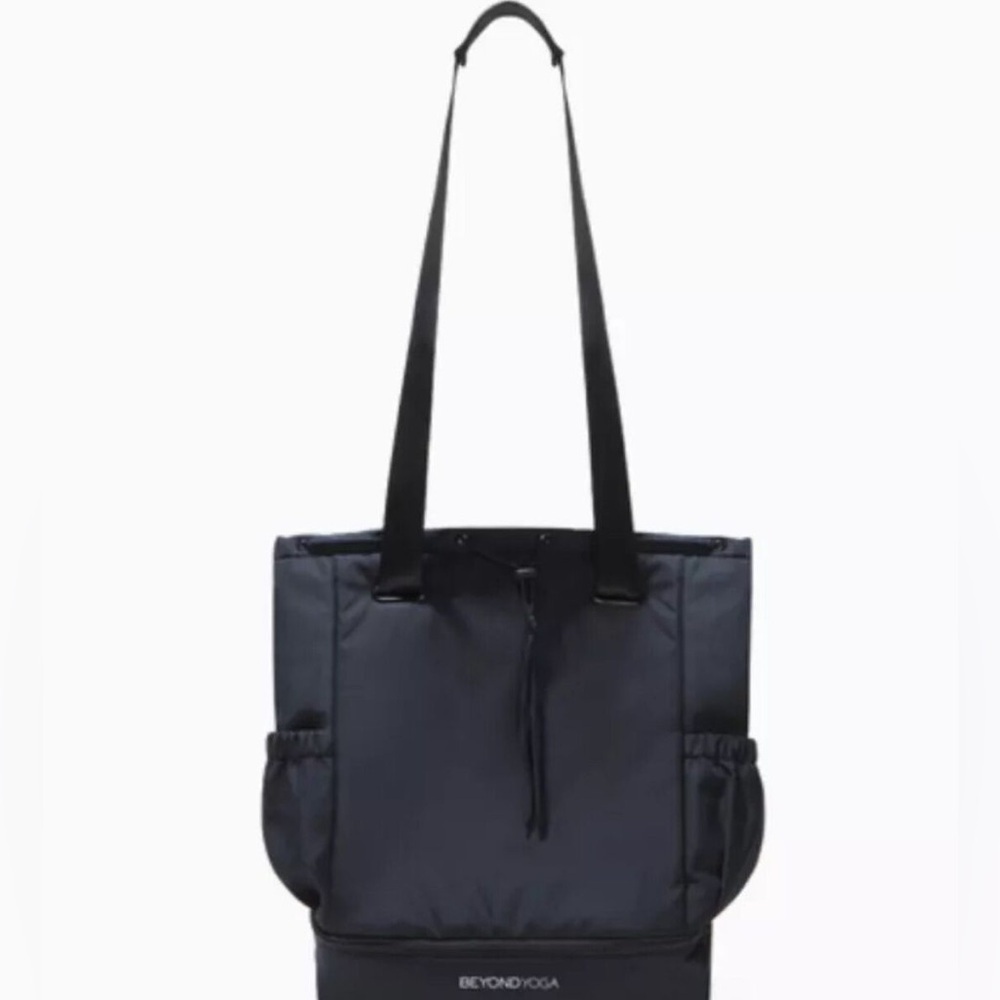 Beyond yoga convertible gym black bag - Picture 7 of 7